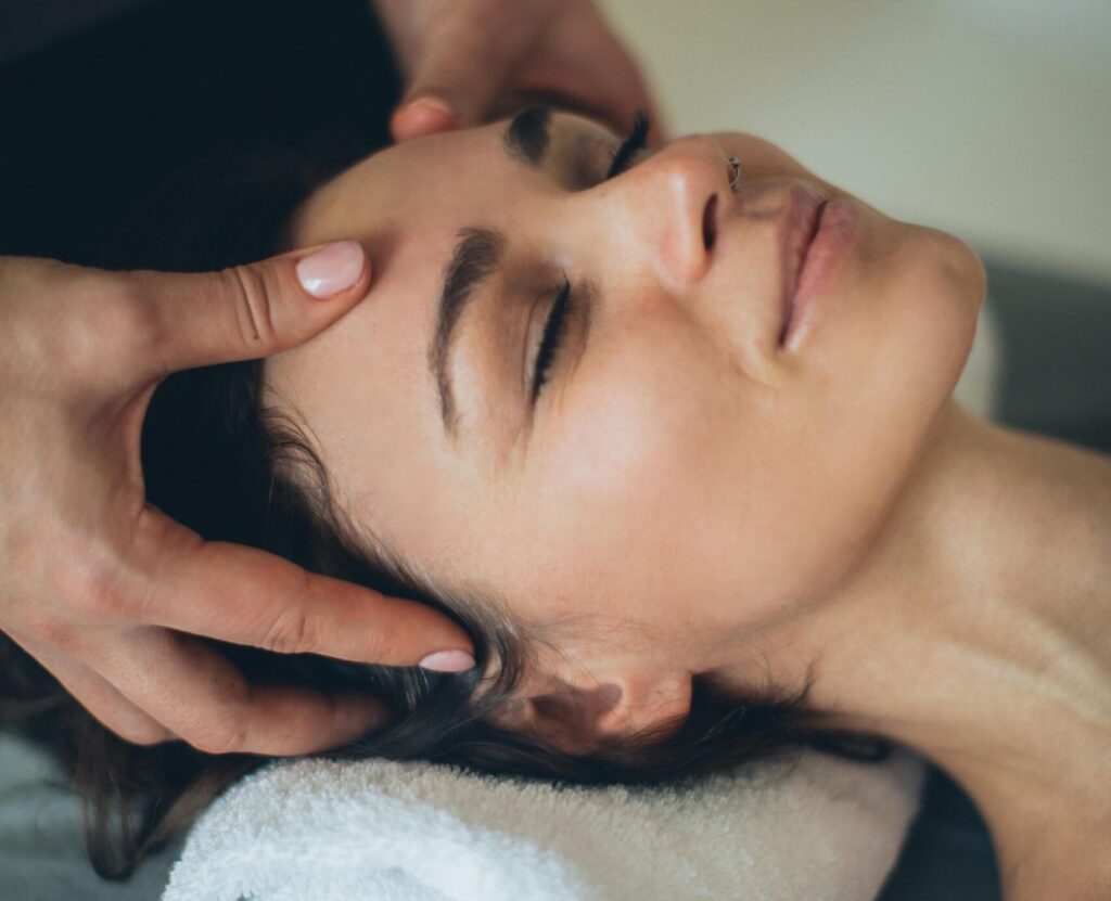 Scalp massage Weston FL | 360 Therapeutic Massage